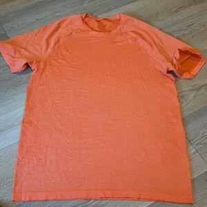 lululemon athletica Vibrant Orange Short Sleeve Tee